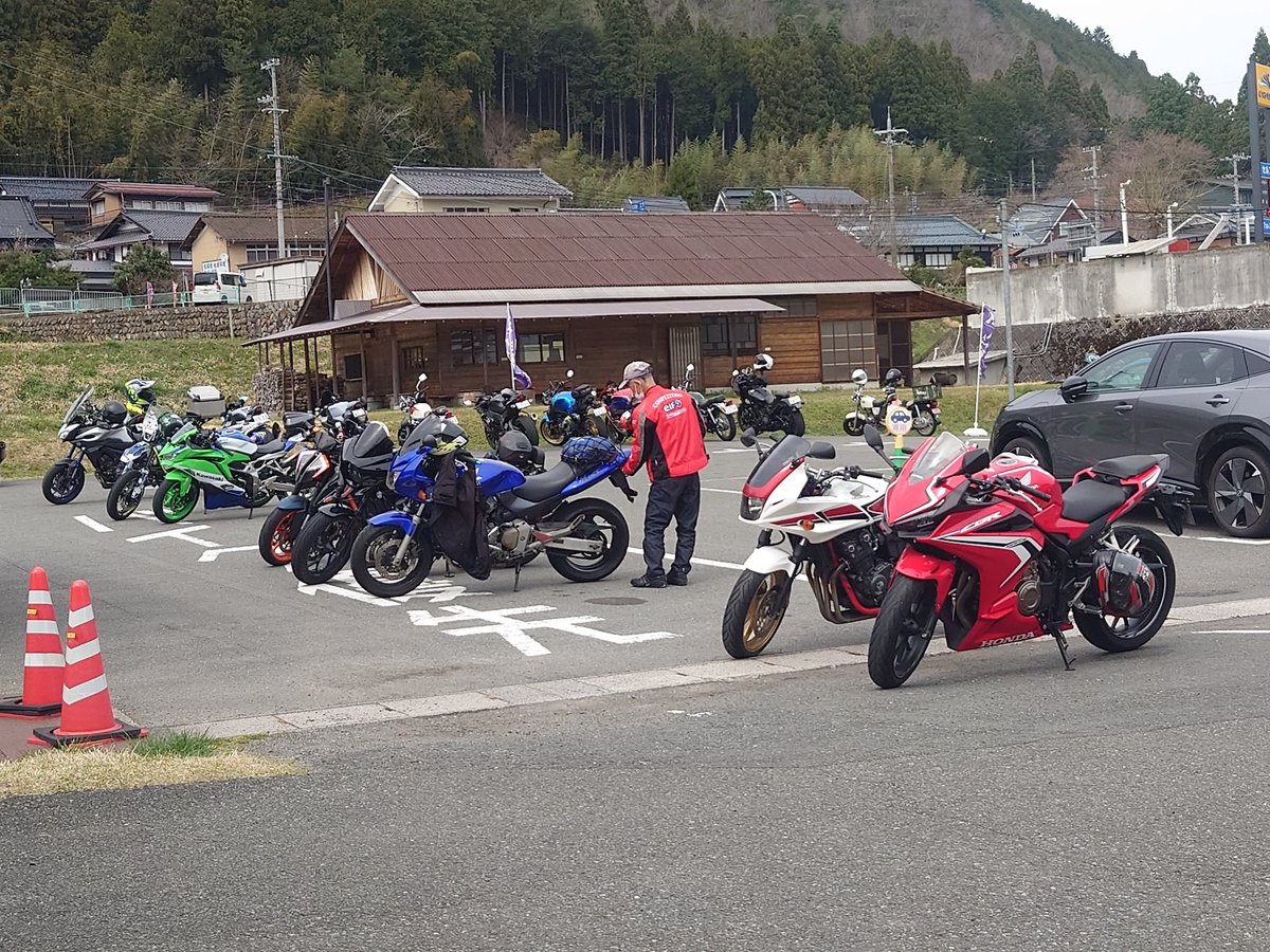 OrichboyO's tweet photo. 久しぶりのツーリングで美山まで来ました！！ https://t.co/Ap886P6lbY