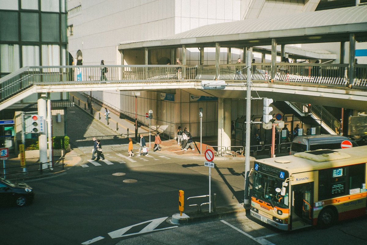 yangmahaeka's tweet image. Dulu pernah ngulik preset lightroom kaya gini, pernah jadi andalan kalau ngedit foto karena sering cocok sama foto apapun 📸📸

Yang mau nyoba presetnya boleh, gratis ya
Follow, Repost, Komen, dan DM aja
*jangan telat

Before                                                  After