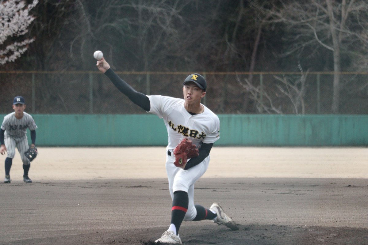🔥高校日本代表候補合宿最終日🔥
最終日の見どころは、札幌日大の窪田洋祐選手。
昨日まで投手メニューのみでしたが今日初めて打者のメニューもこなし、フリー打撃では柵越えの打球も！！