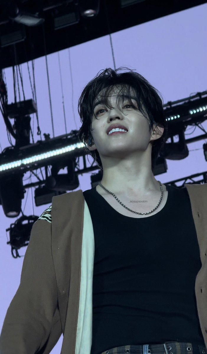 에스쿱스 왜 페벌만 가면 남자력 맥스가 되는거지