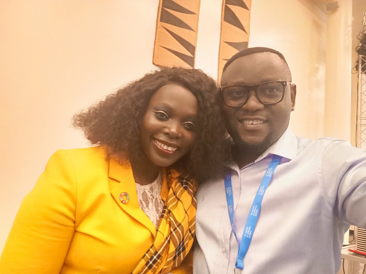 eric_manirag's tweet image. 🤝 Honored to meet amazing pioneers at #GAISAfrica2025 driving change in Health &amp;amp; AI:

🔹 Dr. Khondaker A. Mamun (@CMEDHealth)
🔹 Lady Mariéme Jamme (@iamtheCODE)
🔹 Hon. @JeanPhilbert (@AfricaCDC)
🔹 Henri Eli Monceau (@OIF)
Truly inspiring! 🌍💡