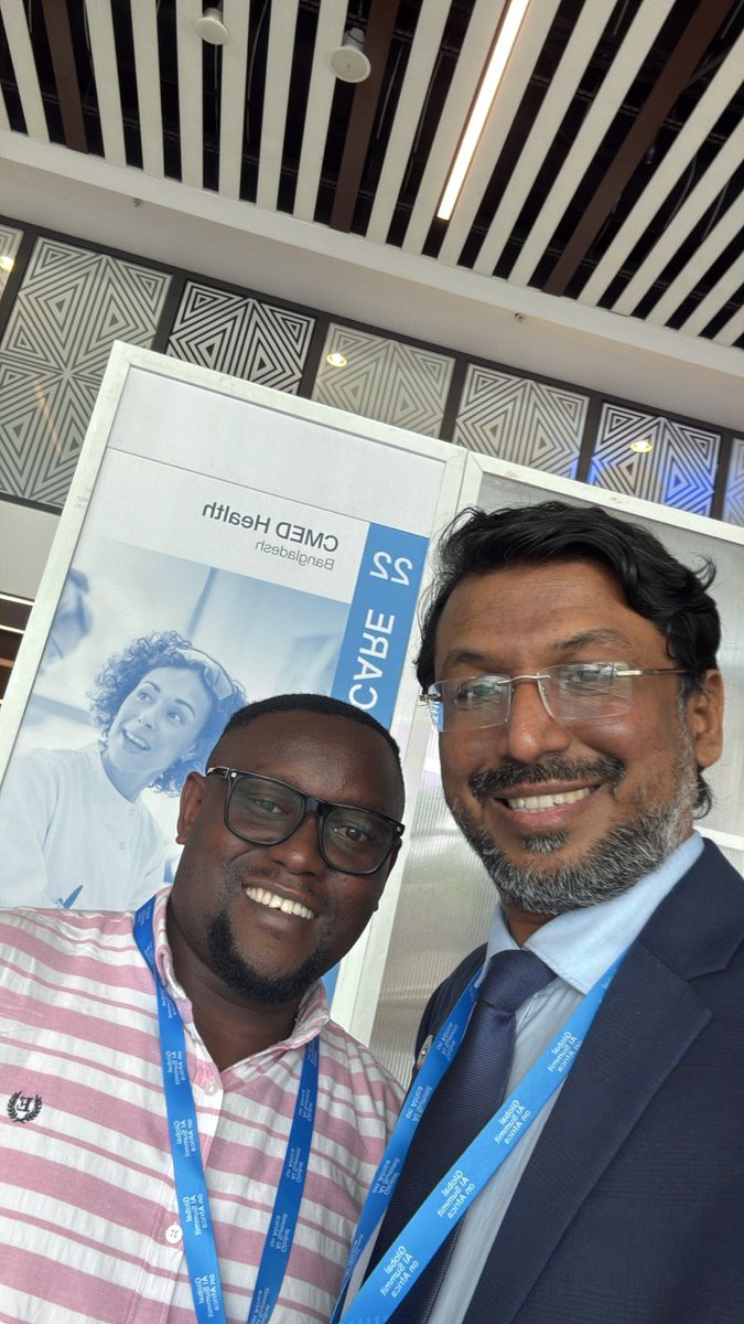eric_manirag's tweet image. 🤝 Honored to meet amazing pioneers at #GAISAfrica2025 driving change in Health &amp;amp; AI:

🔹 Dr. Khondaker A. Mamun (@CMEDHealth)
🔹 Lady Mariéme Jamme (@iamtheCODE)
🔹 Hon. @JeanPhilbert (@AfricaCDC)
🔹 Henri Eli Monceau (@OIF)
Truly inspiring! 🌍💡