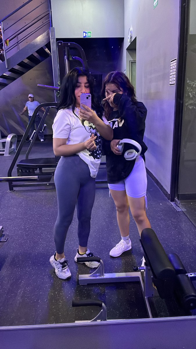 MarHern30's tweet photo. Entrenando, para el fin tomarme mi Chelita ♥️🍺 https://t.co/AFqwrLTYpI