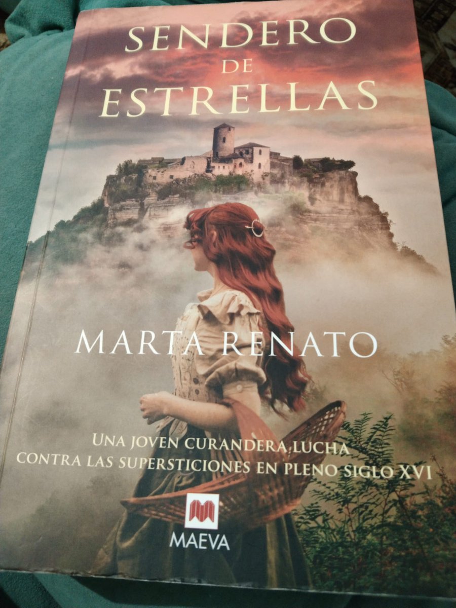 Un libro bastante nuevo, de 2024, de una escritora novel, Marta Renato. Novela histórica para este fin de semana: "Sendero de estrellas".
<a href="/EBiblio/">e.biblio</a> 
<a href="/eLiburutegia_/">eLiburutegia</a> 
<a href="/Galdakaokolibur/">Galdakaoko Liburuteg</a> 
<a href="/bibgetxo/">Getxo.Liburutegiak / Bibliotecas.Getxo</a> 
<a href="/BibliotekaEJGV/">Liburutegi Nagusia</a> 

librosescarlatabc.blogspot.com/2025/04/sender…