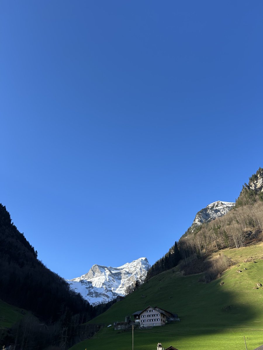Measuring #water discharge in an alpine catchment in #Switzerland. Only quality #data allows for robust, objective statements about status and #change in our hydrological #environment.

<a href="/bafuCH/">BAFU - OFEV - UFAM - FOEN</a>⁩ ⁦⁦<a href="/meteoschweiz/">MeteoSchweiz</a>⁩ ⁦<a href="/EawagResearch/">Eawag</a>⁩ @WSL_research⁩ <a href="/UN_Water/">UN-Water</a>⁩