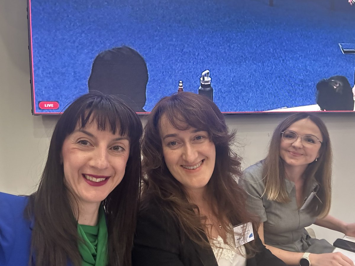 Andrea (@surgicalsheel) on Twitter photo Really please to co-chair a session at the UK HPB robotic conference with these amazing women in HPB surgery 🙌🏻
<a href="/AlicjaPsica/">Alicja Psica</a> <a href="/Irena8181/">Irena Stefanova</a>
Fantastic line up and world class speakers! Well done <a href="/Jawad004/">Jawad Ahmad</a> Really please to co-chair a session at the UK HPB robotic conference with these amazing women in HPB surgery 🙌🏻
<a href="/AlicjaPsica/">Alicja Psica</a> <a href="/Irena8181/">Irena Stefanova</a>
Fantastic line up and world class speakers! Well done <a href="/Jawad004/">Jawad Ahmad</a>