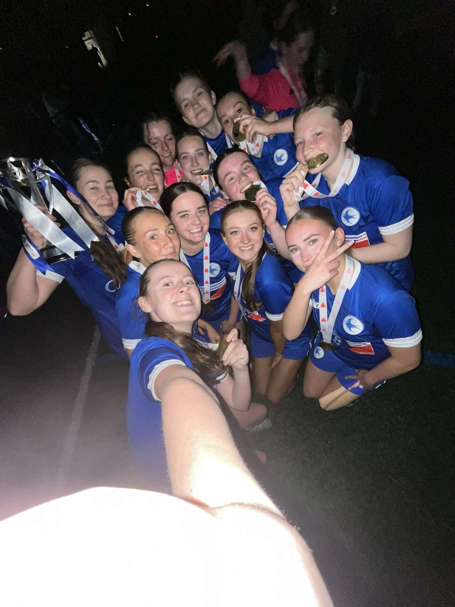 🤳🏆

<a href="/CardiffCityFCW/">Cardiff City FC Women</a> | #GeneroAdranSouthU19