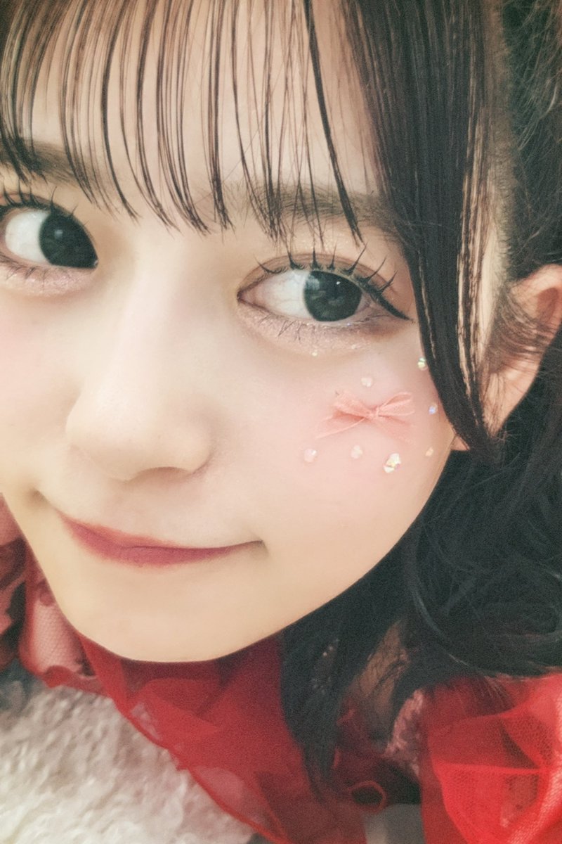 ほっぺ Post by 月足天音 (FRUITS ZIPPER) on X: ほっぺきらきら！