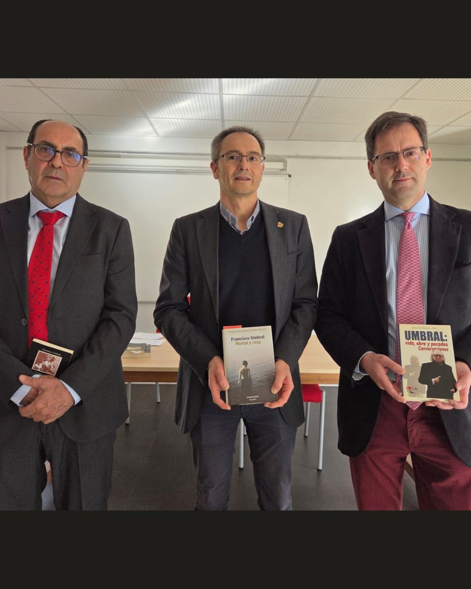 El 3 de abril, la Biblioteca Rosa Chacel acogió un emotivo encuentro sobre Mortal y rosa de Umbral, con Eduardo Martínez Rico como invitado.
Reflexión, emoción y literatura viva en Valladolid. ¡Gracias por acompañarnos!
#MortalYRosa #ValladolidLee #EncuentroLiterario