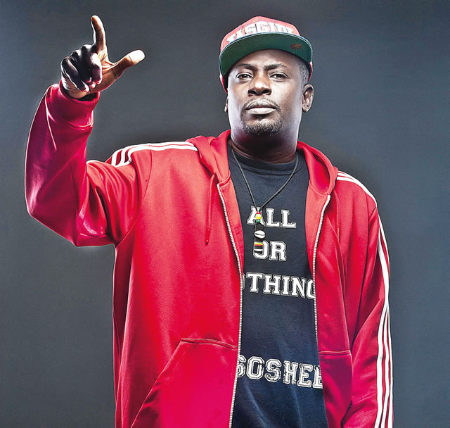 ClassicFM973's tweet image. #SaturdayExpress  W/@Caesarimmortal
BEEF SERIES
MODE 9 (❤️) VS  RUGGED MAN(🔁)
#RHHC 
#RapNHipHopClassics 
#TheGreatestShowOnRadio