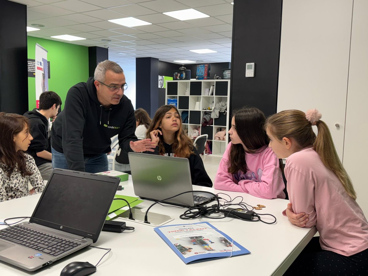 Patrícia Illa tweet media