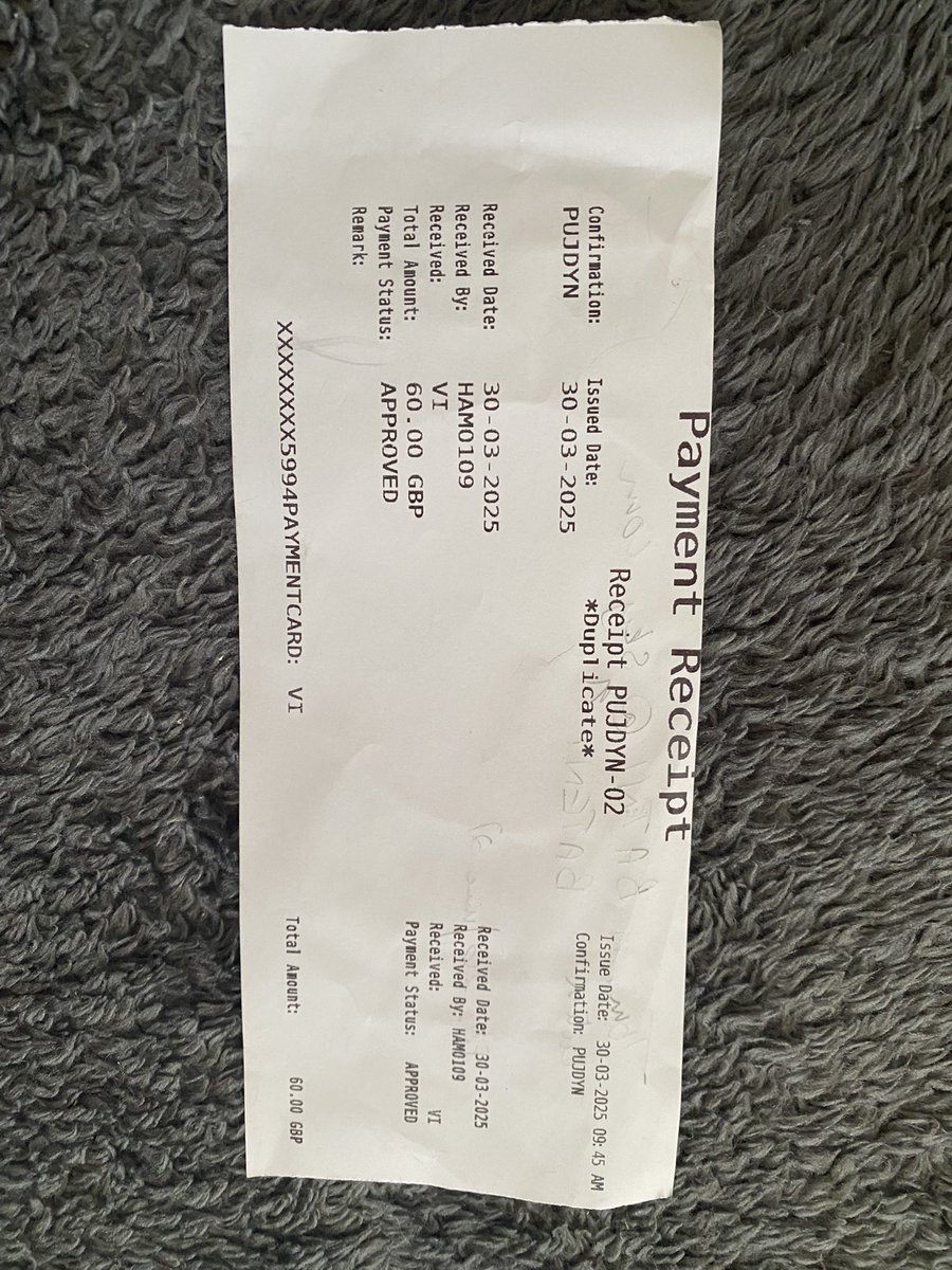 KatyBBCNews's tweet photo. @Ryanair Thanks for picking on my 84 year old parents when they flew to visit me from Birmingham Airport on Sunday. They had the correct size case but were charged £60 at the gate &amp; had it taken off them. This is WRONG! 20cm is the allowed width. #ryanair #Birminghamairport https://t.co/RRvvPDIvZq
