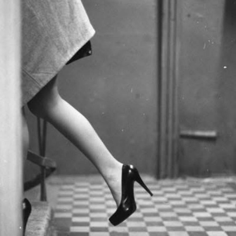 pericarla's tweet photo. Non mi adeguerò al mondo
lo sono adatta a me stessa
Anais Nin
#SentieroInfinito
@PaolaToogoodxme https://t.co/SwA50LiJpv