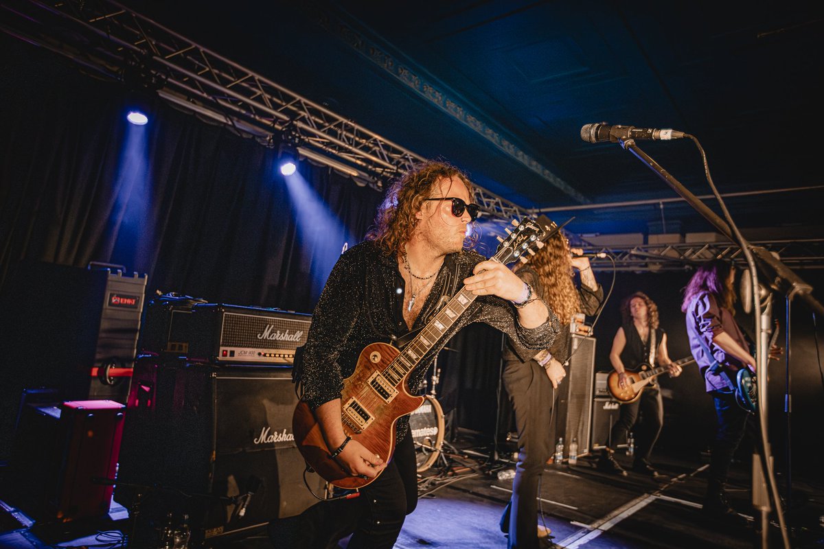 Bad Touch (@badtouchrocksuk) on Twitter photo ⚡TAKEDOWN FESTIVAL⚡
What a night! Thanks for having us, the energy was electric!
<a href="/takedownfestuk/">TakedownFestival</a>
See you soon ✌️
📸: <a href="/dayshootsphotos/">David Rutherford</a>
#festival #festivalvibes #gig #rockband #livemusic #portsmouth #band ⚡TAKEDOWN FESTIVAL⚡
What a night! Thanks for having us, the energy was electric!
<a href="/takedownfestuk/">TakedownFestival</a>
See you soon ✌️
📸: <a href="/dayshootsphotos/">David Rutherford</a>
#festival #festivalvibes #gig #rockband #livemusic #portsmouth #band