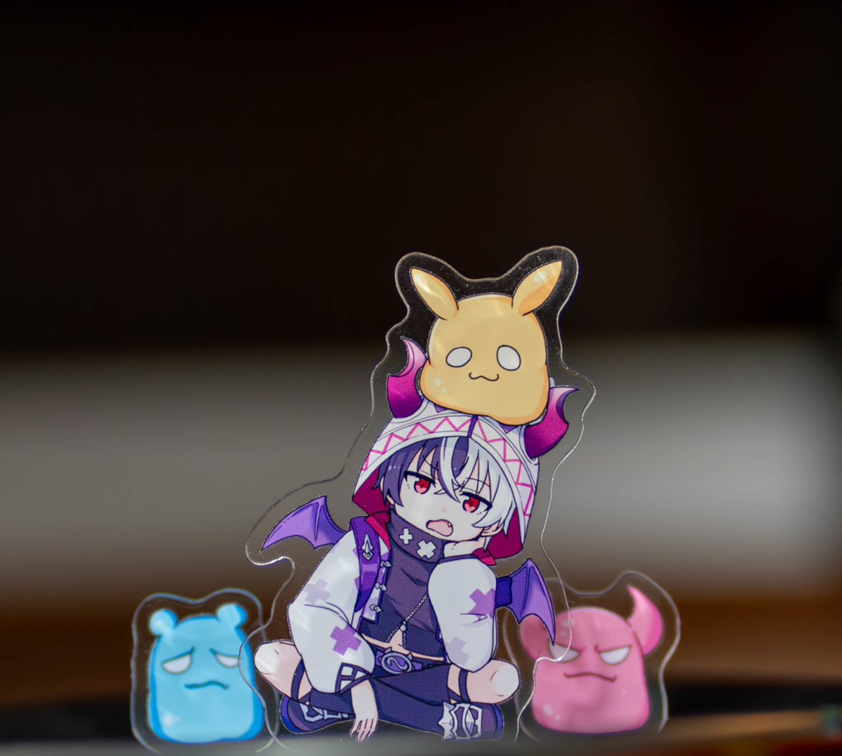 明日はプリコネ大百科なので前に頒布したミヤコのアクキーとカリザきゅんアクリルジオラマをBOOTHにて11:30頃に販売します。 