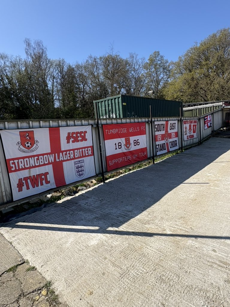 MATCHDAY AT THE CULVERDEN 😍

Come &amp; support the boys as we take on Larkfield &amp; New Hythe this afternoon at the Culverden Stadium in the SCEFL Premier division.

Kick Off: 15:00

#twfc #coyw #scefl