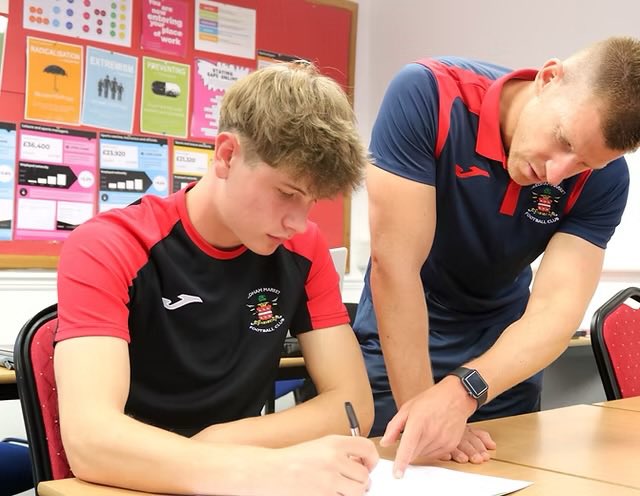 NMAcademy1's tweet image. After 9 incredible years at Needham Market Academy, Matt Cook is moving on.
He has worked with countless students and done a fantastic job shaping young minds.
Thank you for your dedication and impact—wishing you all the best in your next chapter!
