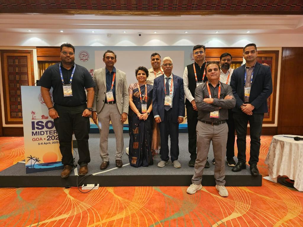सुदीप प्रकाश (Sudeep Prakash) (@sudeepprakash1) on Twitter photo A moment of content after completing oral paper session #midtermisot2025 . The team with our honourable moderaters. <a href="/iamnephrologist/">Sourabh Sharma</a> <a href="/drvivekkute/">vivek kute</a> <a href="/balwani__manish/">Manish Balwani</a> <a href="/IndiaSoTx/">Indian society Organ Transplantation</a> <a href="/isn_india/">Indian Society of Nephrology</a> A moment of content after completing oral paper session #midtermisot2025 . The team with our honourable moderaters. <a href="/iamnephrologist/">Sourabh Sharma</a> <a href="/drvivekkute/">vivek kute</a> <a href="/balwani__manish/">Manish Balwani</a> <a href="/IndiaSoTx/">Indian society Organ Transplantation</a> <a href="/isn_india/">Indian Society of Nephrology</a>