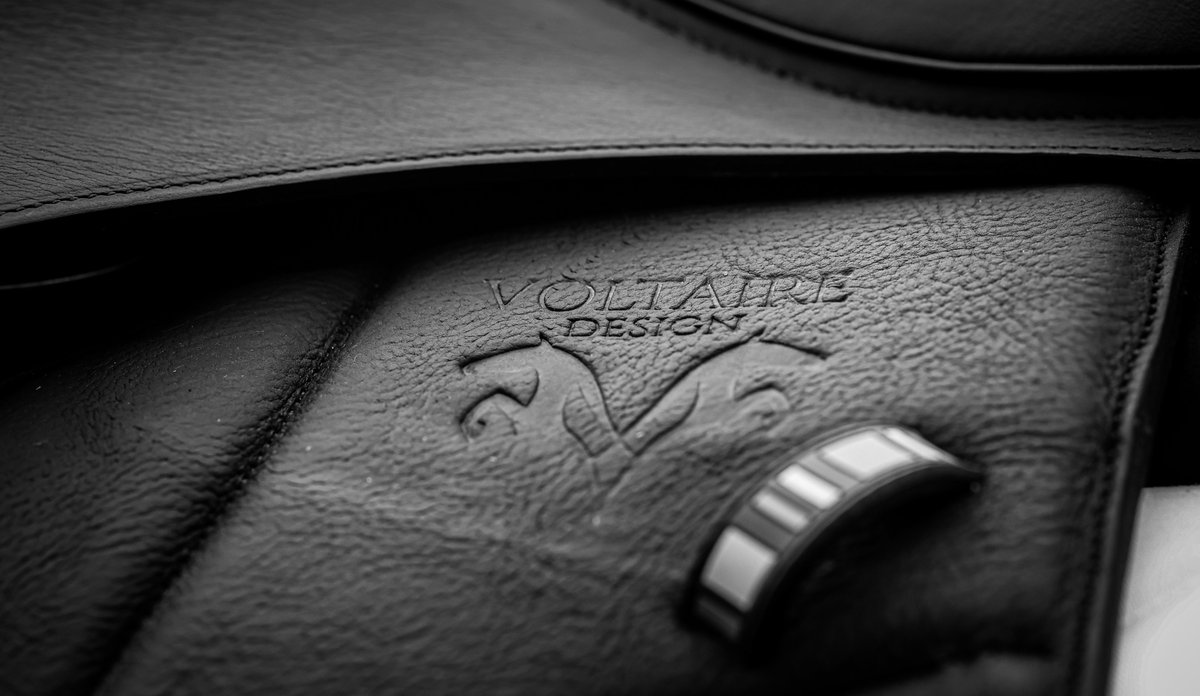 Gsxr1000UKKO's tweet image. Wife's NEW saddle arrived today (Valentines Present ).. huge thnx to David and Virginie at @voltairedesign for the speedy delivery #saddle #voltaire #design