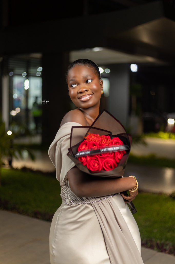 That girl since 1998🎉❤️! 

I turn 27 today and I can’t be but grateful to be aging this gracefully. Today’s not just my birthday, it’s a celebration of the woman I have become. 

Alhamdulilah for life! Alhamdulilah for growth! #birthdaygirl