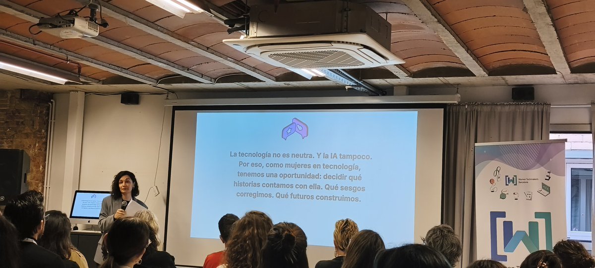 Jessi Redrado (@jessi_redrado) on Twitter photo Jeniffer Diaz nos habla de la IA con propósito, para tener la visión de creación de productos que ayuden a la sociedad en <a href="/wtmbcn/">WTM Barcelona</a>
#WTMBarcelona #WTMBcn #IWD2025 Jeniffer Diaz nos habla de la IA con propósito, para tener la visión de creación de productos que ayuden a la sociedad en <a href="/wtmbcn/">WTM Barcelona</a>
#WTMBarcelona #WTMBcn #IWD2025