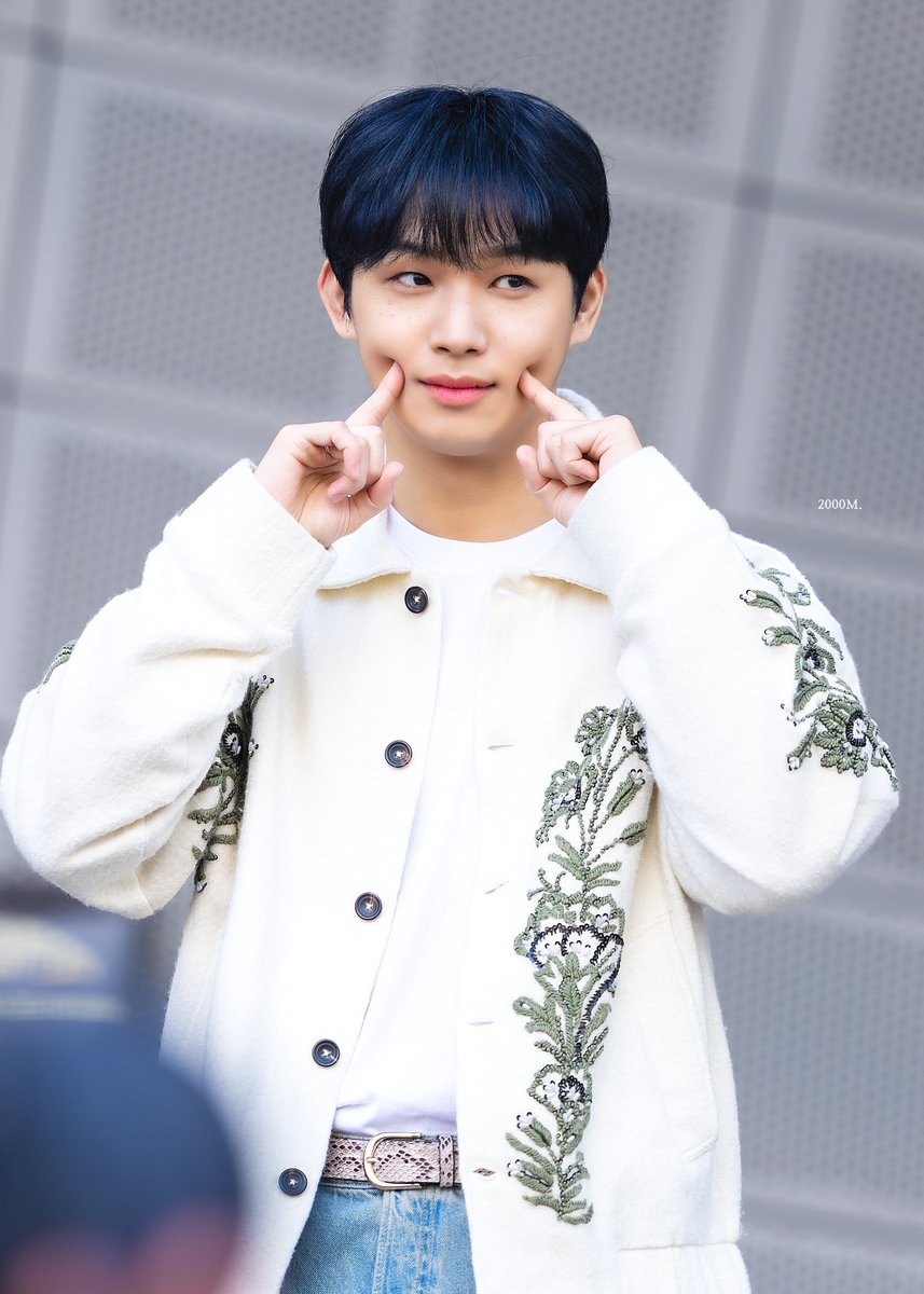 2000m_abyss's tweet photo. 250308 미니팬미팅
주근깨 메이크업 또 보고싶어

#임현식 #현식 #비투비 #BTOB 
@BTOB_IMHYUNSIK https://t.co/ThfIgTBVX6