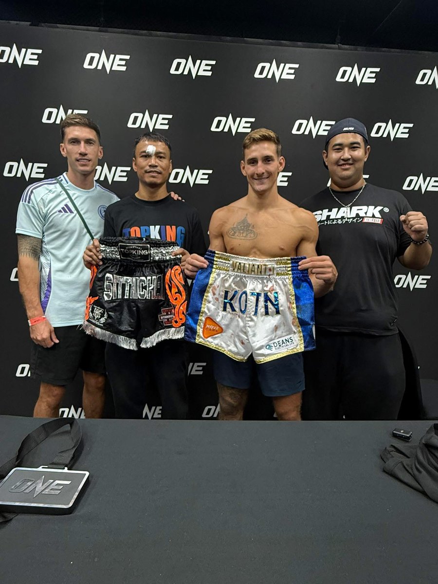 🚨 AUCTION TIME

Nico and Sitthichai are auctioning off their shorts to raise money for victims of the Myanmar 🇲🇲 earthquake.

“As many people know about the earthquake last week in Myanmar/Thailand. Both camps, ours and Sitsongpeenong have come together to do an auction off both