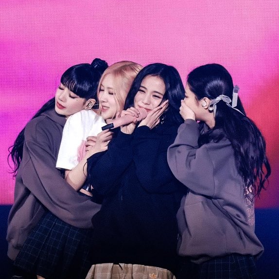 lovskpinks's tweet photo. https://t.co/UwrTjfqTPK