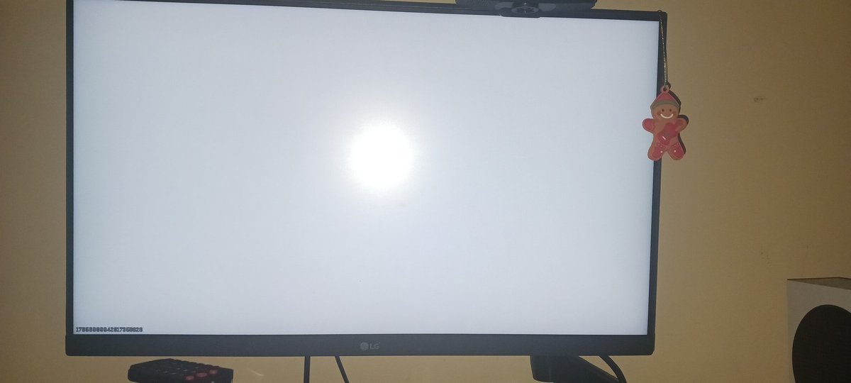 TheRealZenny's tweet photo. @Activision @Treyarch FIX YOUR FUCKING BOSS FIGHT. https://t.co/VZYIkflWBr