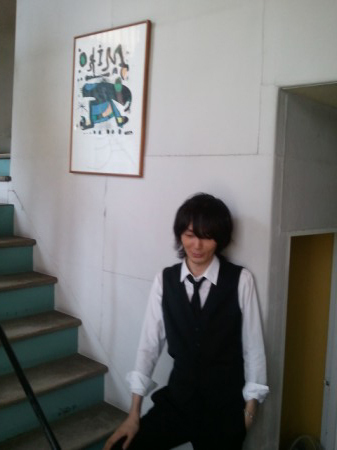 BUMP OF CHICKEN
卒業のときに聴きたい曲

■車輪の唄
約束だよ必ず
いつの日かまた会おう
離れていく君に見えるように
大きく手を振ったよ

■バイバイ、サンキュー
これから先ひとりきりでも
たぶん大丈夫

■ロストマン
強く手を振って
あの日の背中に

■友達の唄
時々でいいから
思い出してね