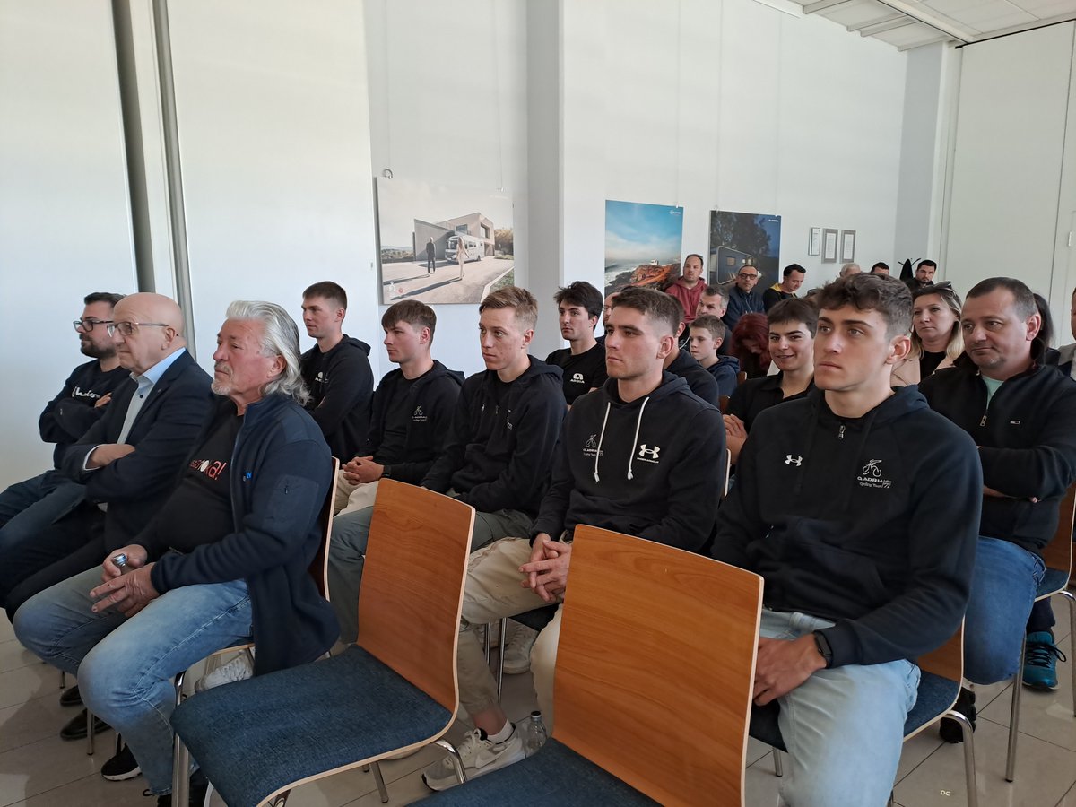 AMcyclingteam's tweet photo. Za nami je letošnji občni zbor našega kluba, ki se ga je udeležilo več kot 100 članic in članov našega kluba. Vsa poročila za leto 2024 in program dela za leto 2025 so bili soglasno sprejeti. https://t.co/37ZUIQf2Mc