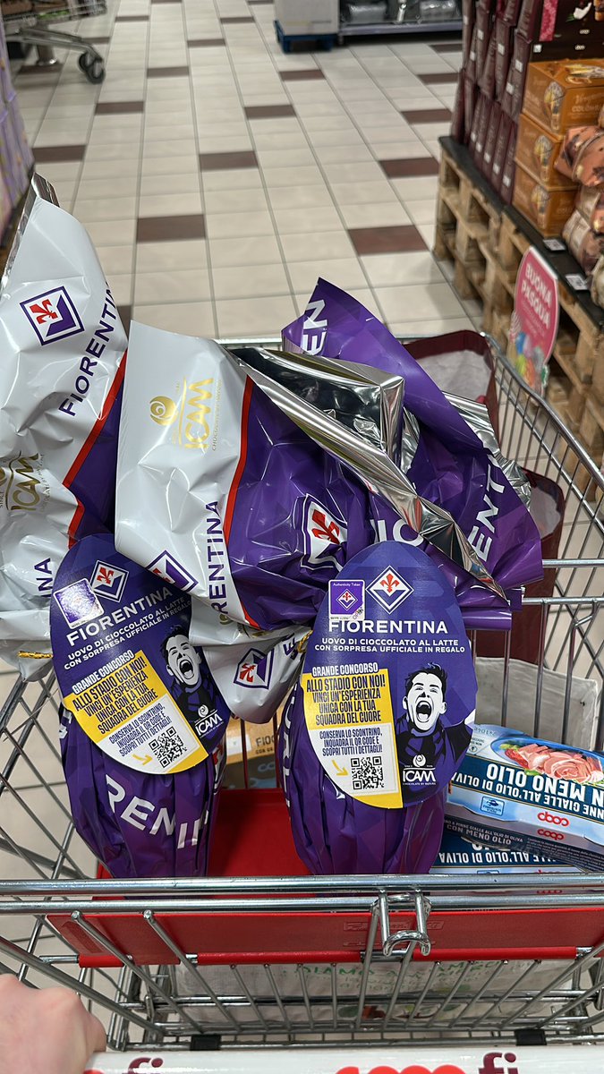 loremorrocchi's tweet photo. 26 anni ma la squadra si supporta sempre https://t.co/dFMNDLI1sA