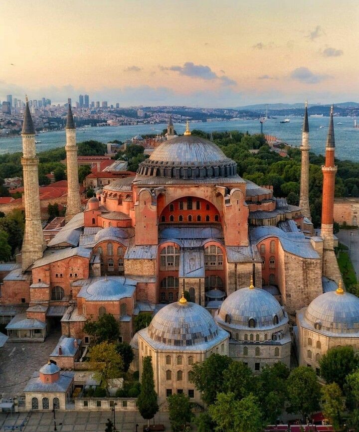 Asenamiz's tweet photo. El-Fettâh: "Her türlü müşkülleri açan ve kolaylaştıran, darlıktan kurtaran."

Allah'ım tüm zorda olan kullarını feraha çıkarsın.. Amin..
Hayırlı bereketli sabahlar https://t.co/SlqlAht8M9