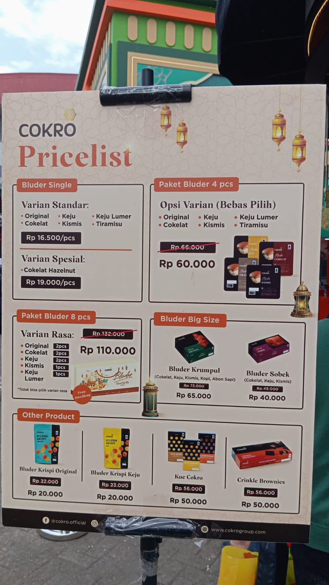 kezsthef's tweet photo. Haloo gaes, open jastip PRJ / Lebaran fair / LFJ 2025, fee flat 10rb/item, blm trmsk ongkir yaaa… mo tanya tanya bole DM.. makasi https://t.co/f7v9aWOnSY