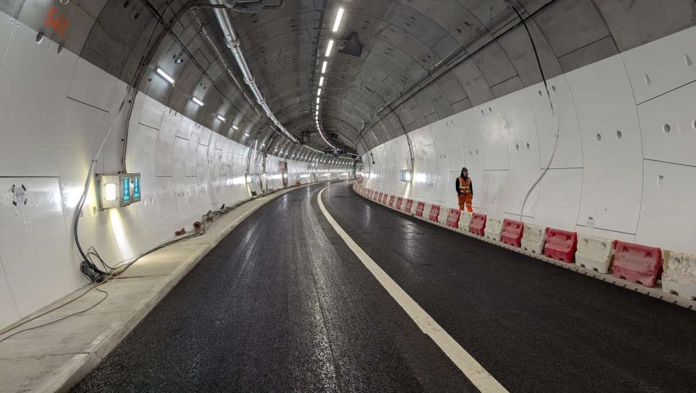 Find out more about the new #SilvertownTunnel which opens on Monday morning - Christina Calderator from Transport For London <a href="/TfL/">TfL</a> will be telling us more at 8.45 on Maritime Radio. Wake Up To The Weekend. <a href="/maritimeLDN/">Maritime Radio</a> (photo courtesy of TFL)