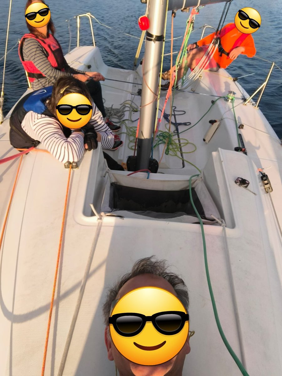 CvsaeOrg's tweet image. Le CVSAE propose des événements sportifs de haut niveau, mais aussi des moments de pur détente, tels que les after-works du jeudi soir.
Renseignements : info@bedanne.com