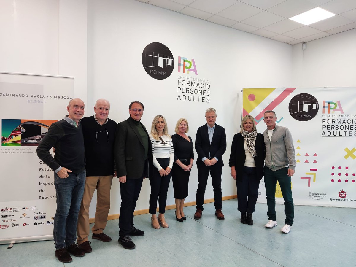 ADIDEPV's tweet photo. Èxit a la III NIT organitzada per @ADIDEPV. Obrint ventalls de possibilitats per a l'etapa de formació de les persones adultes i recuperant la participació, l'acreditació de competències, un currículum competencial i el valor que mereix en un mon inquietant i ple d'incerteses. https://t.co/sfgtXiNtS3