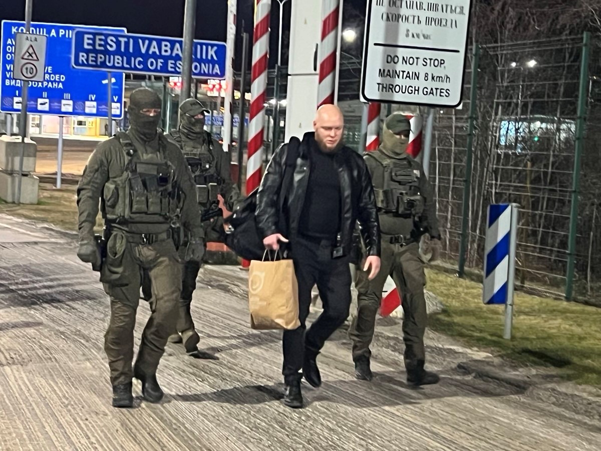 Politsei tweet media