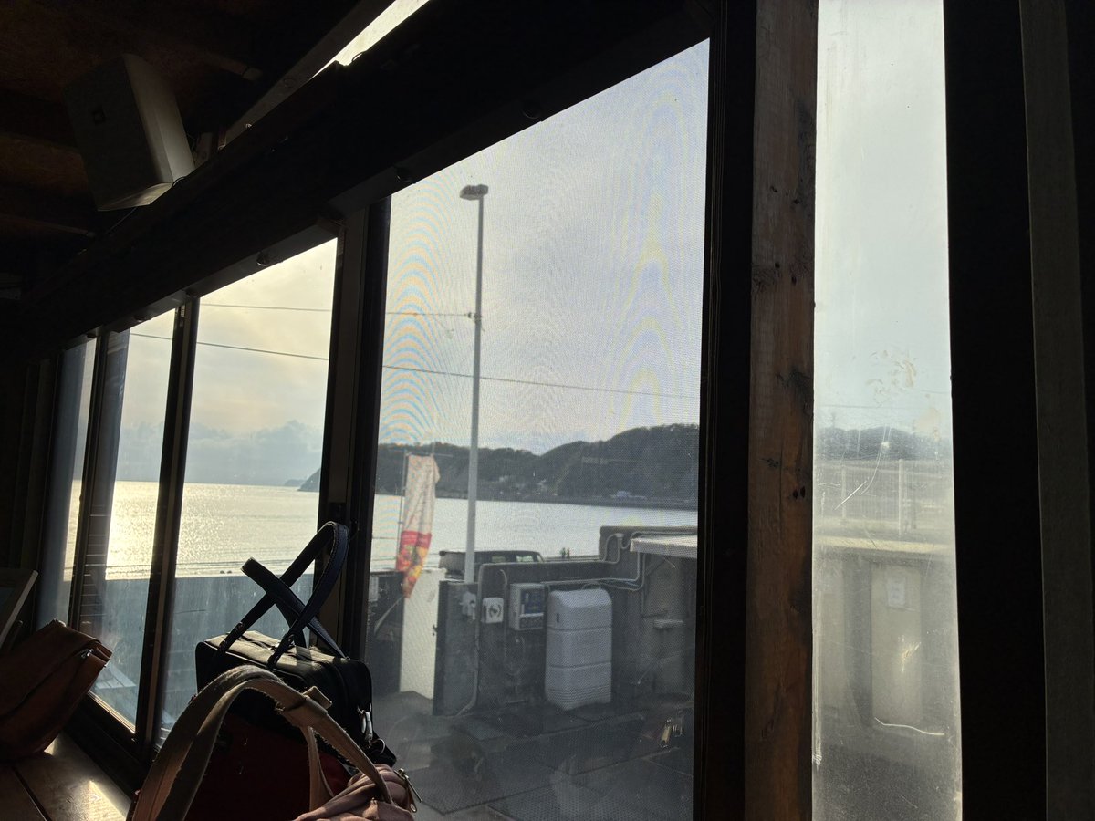 逗子の海辺でライブ良き🎵