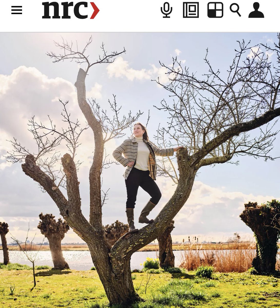 Whahaha! Dit hele interview met Laura Bromet is ronduit hilarisch. Van de foto, tot hoe trots ze is op haar ‘status’ als kamerlid, tot hoe blij ze is dat ze nu eersteklas kan reizen. Raap me op. 😂🤡

nrc.nl/nieuws/2025/04…