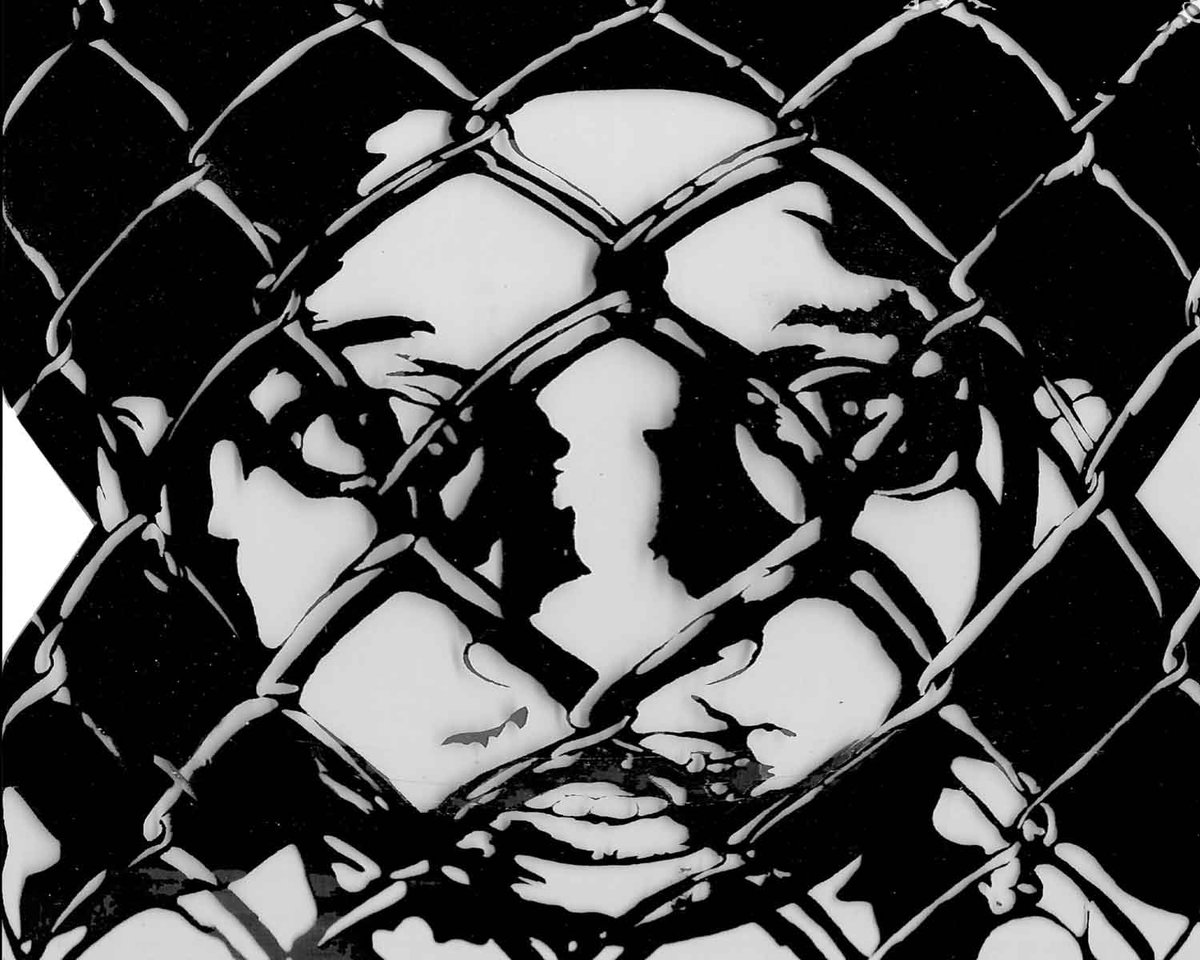 Mascara Hierro Detiene De-Formada