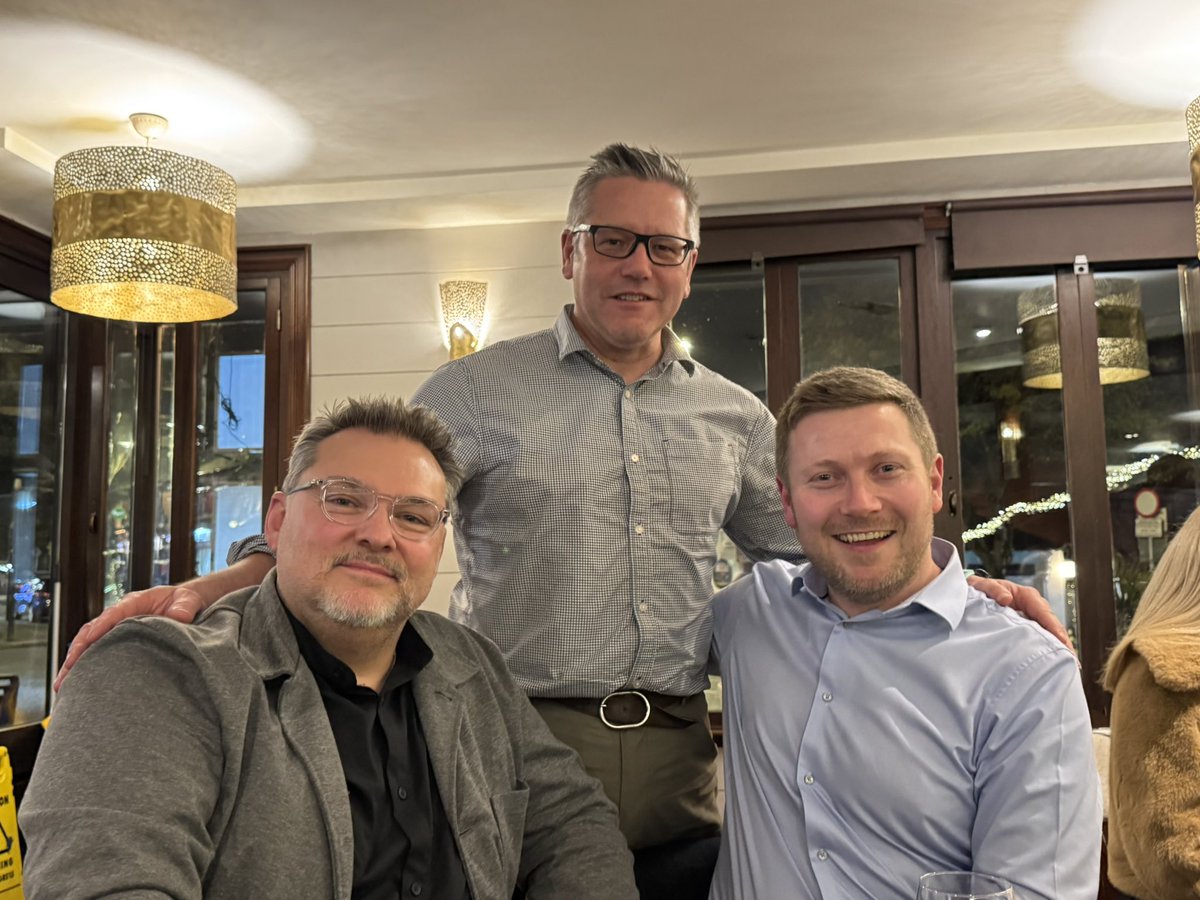 Mike Landry PT, MBA, PhD (@drmikelandry) on Twitter photo Last night, the most interesting dinner conversations with these 2 fine gentlemen, Barney Kennedy <a href="/physiobk/">Barney Kennedy</a>, and Jonnie McRea <a href="/JonnieMcC/">Dr Jonnie McCrea</a>. One born and raised in East Belfast and the other in West Belfast, they shared their stories of growing up during The Troubles. Inspiring. Last night, the most interesting dinner conversations with these 2 fine gentlemen, Barney Kennedy <a href="/physiobk/">Barney Kennedy</a>, and Jonnie McRea <a href="/JonnieMcC/">Dr Jonnie McCrea</a>. One born and raised in East Belfast and the other in West Belfast, they shared their stories of growing up during The Troubles. Inspiring.