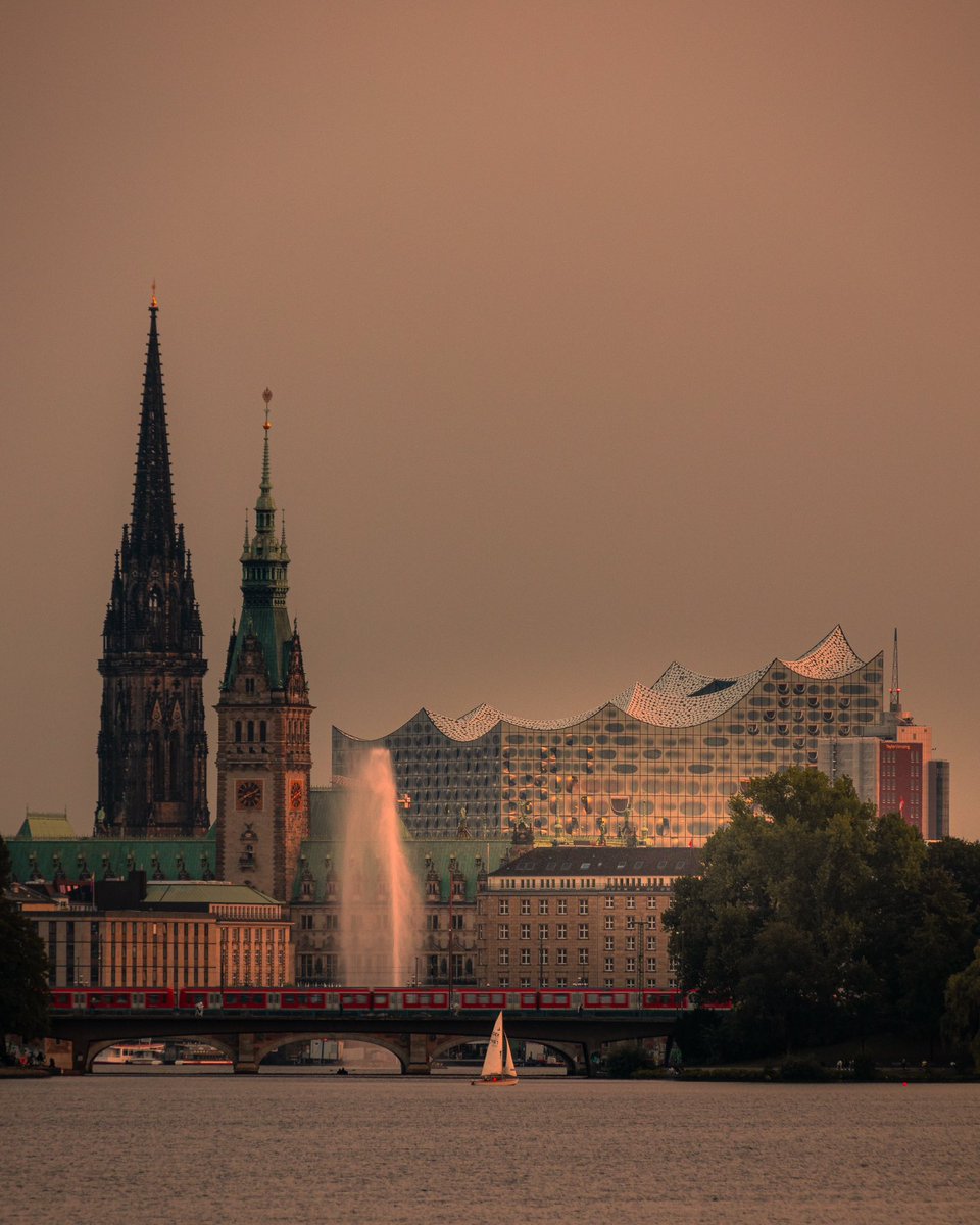 Happy weekend ✨

#Hamburg