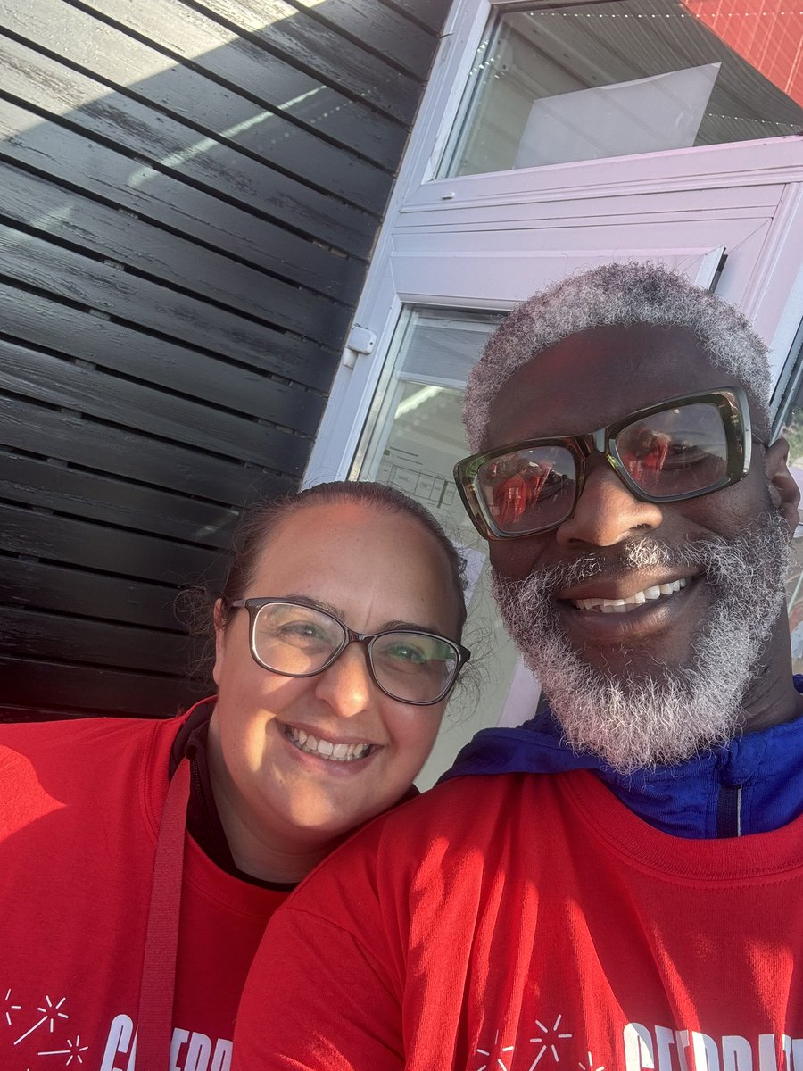 Paul Henry Mortimer. (@pmorts) on Twitter photo Just about to get going on the <a href="/CAFCTrust/">Charlton Athletic Community Trust</a> Upbeats walk. Bumped into these lot who will be walking too!! Please donate as that’s why I’m walking. Just about to get going on the <a href="/CAFCTrust/">Charlton Athletic Community Trust</a> Upbeats walk. Bumped into these lot who will be walking too!! Please donate as that’s why I’m walking.