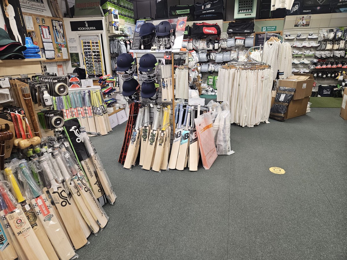 Morning all. We have extended our Saturday opening hours until 3pm now. We look forward to seeing you. 
##onestopcricketshop
