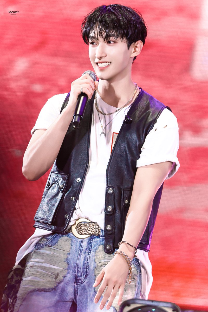 250404

#SEVENTEEN #세븐틴  
#DK #도겸 #이석민 
#ドギョム #DOKYEOM
#TecatePalNorte