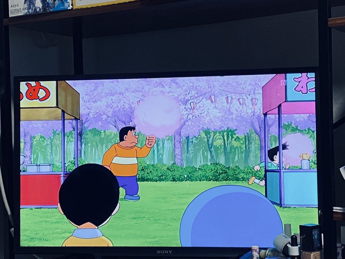 keinoiz444's tweet image. ドラえもんの世界最高やん(n´—`n)
お花見する為に道具で屋台やら
桜の木やら小川やら出現させれるの
夢のまた夢の夢夢夢な世界やぁ!!
そこで生きれたらならば……