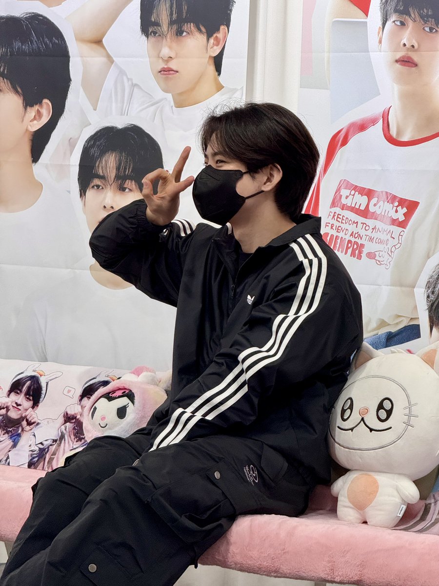 100디그리 tweet media