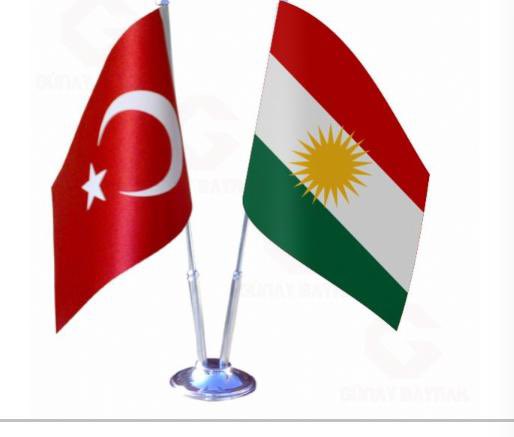 Türkiye bizzat bağımsız Kürdistan projesinin mimarı olmalıdır.
Çünkü bölgede istikrar buna bağlıdır.
Türkiye ile Kürdistan ittifakı iki tarafı da ihya eder; Türkiye geç kalırsa, Kürdler yeni müttefikler kazanırsa, o müttefikler bu ittifaka engel olur, Türkiye zarar eder.
ABD ve