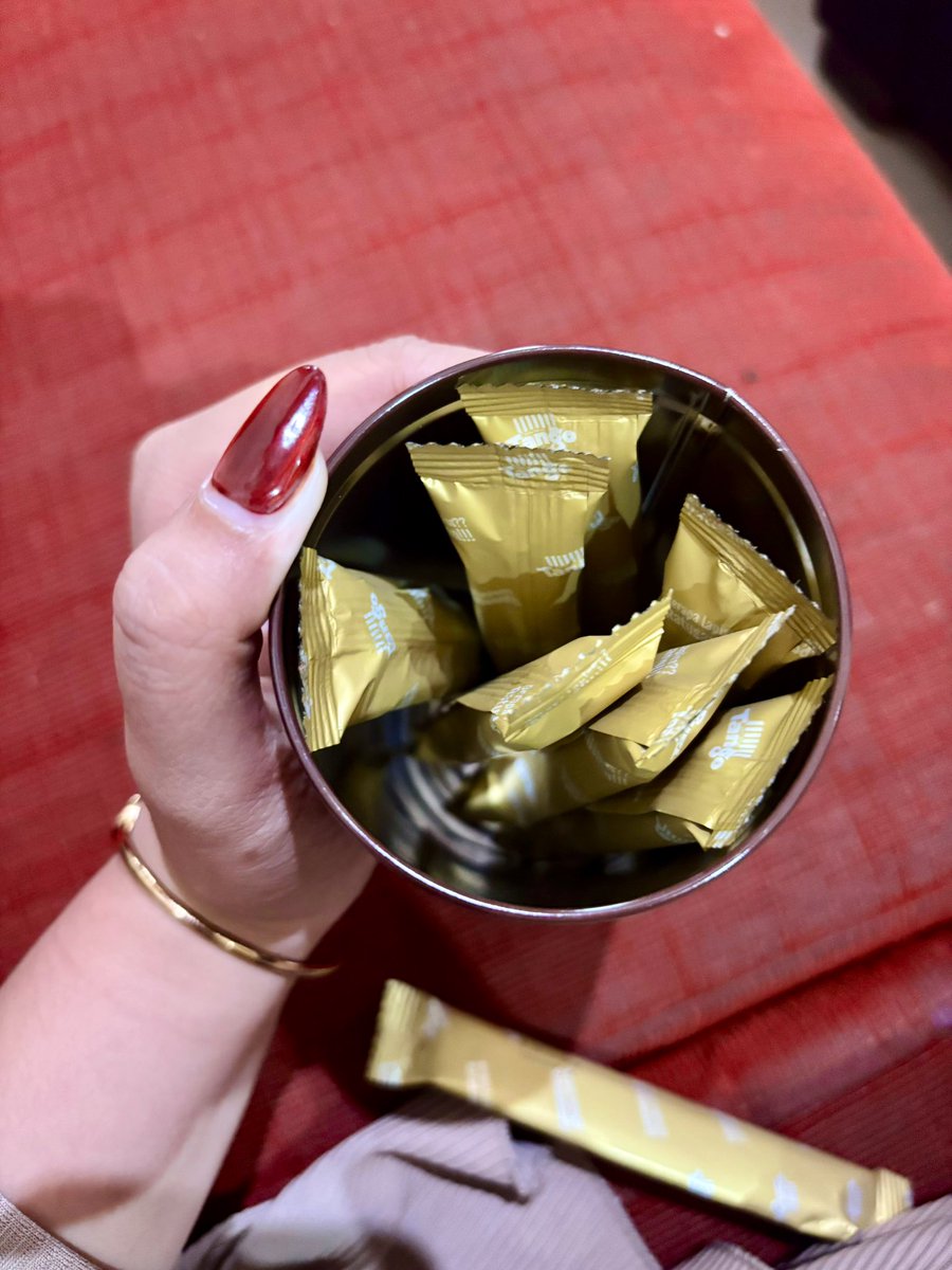 kirain iseng tango diisi chocolatos taunya emang gitu. 😕